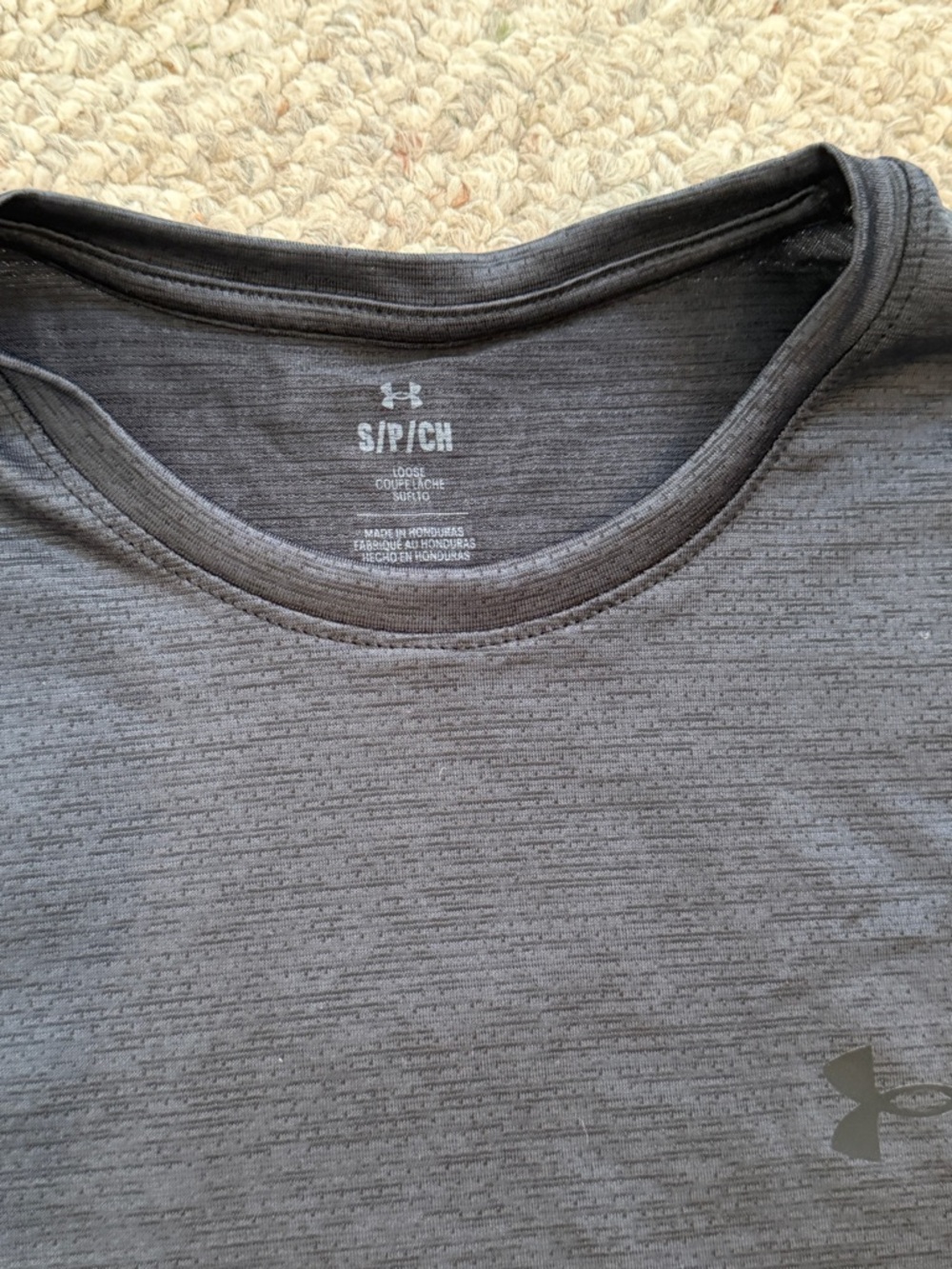 Under Armour Tank Top Size Small HeatGear Athletic Sleeveless Gray Shirt - Picture 5 of 12